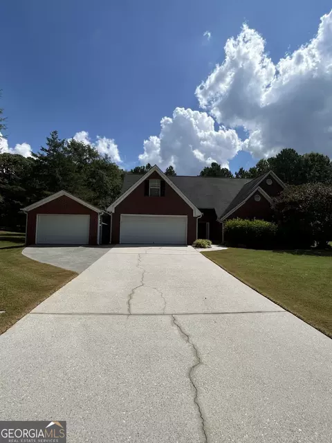 5174 Johnson Spur, Loganville, GA 30052