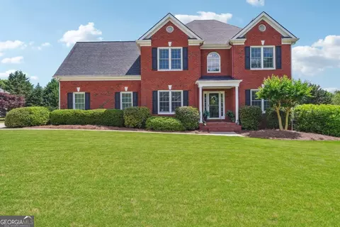 8650 Stone River Dr, Gainesville, GA 30506