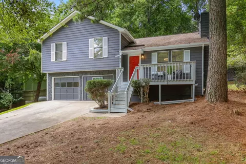 71 Blake Ct, Dallas, GA 30132