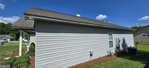 102 Cottage Loop, Dublin, GA 31021 photo 6