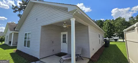 102 Cottage Loop, Dublin, GA 31021 photo 10