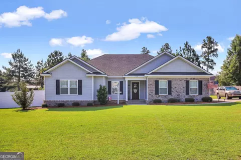 220 Tavern Ln, Statesboro, GA 30458