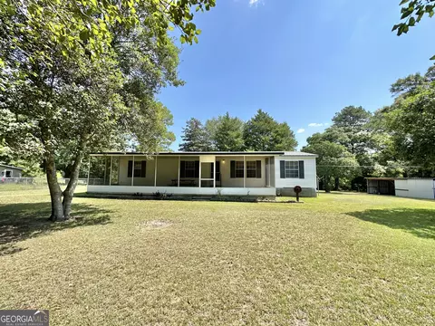 95 Bedsole Rd, Eastman, GA 31023