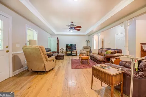 Living - 371 Oakland Rd, Mcdonough, GA 30253 photo 1 of 2