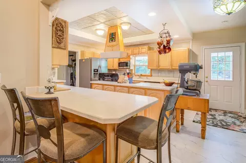 Kitchen - 371 Oakland Rd, Mcdonough, GA 30253 photo 4 of 6