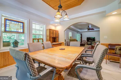 Dining - 371 Oakland Rd, Mcdonough, GA 30253 photo 3 of 3
