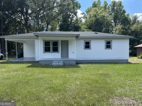 105 NW Brisco Rd NW, Gordon, GA 31031