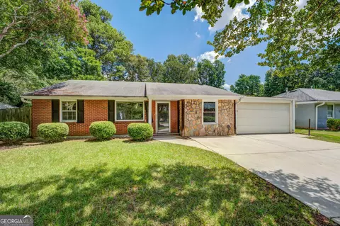 5340 Lee Cir, Forest Park, GA 30297