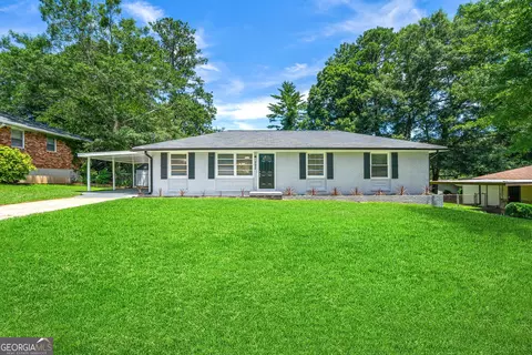 792 King Rd, Jonesboro, GA 30236
