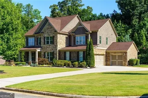 4502 Meadow Green Ln NW, Acworth, GA 30101