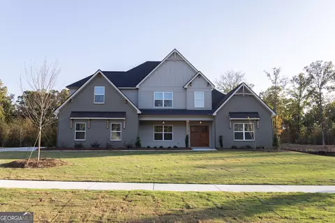 102 Atlantica Dr #28, Newnan, GA 30263