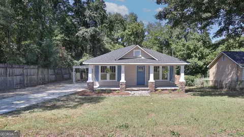 5717 Armour Rd, Columbus, GA 31909