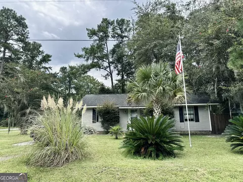 401 W Fulford St, Kingsland, GA 31548
