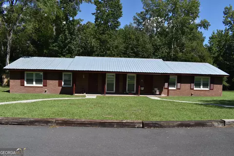 2043 N Jefferson St NE, Milledgeville, GA 31061