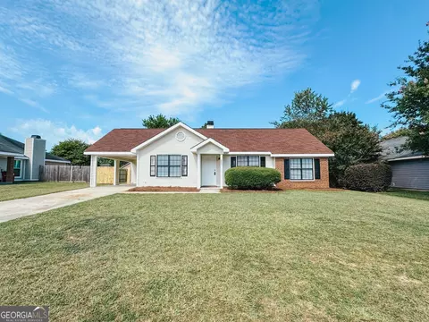 201 Ridgebend Dr, Centerville, GA 31028