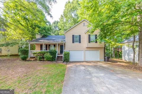 6374 Hillview Ln, Douglasville, GA 30134