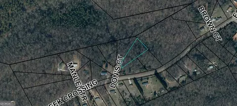 17 Dons Ct # B, Royston, GA 30662