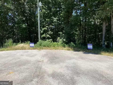 17 Dons Ct # B, Royston, GA 30662 photo 4
