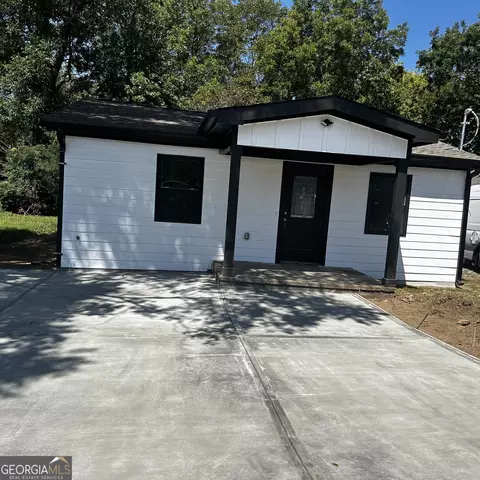 987 Cooley Dr, Gainesville, GA 30501
