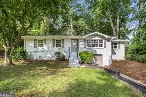 5487 Stonehaven Way, Stone Mountain, GA 30087