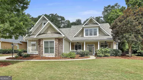 170 Lake Shore Dr, Newnan, GA 30265