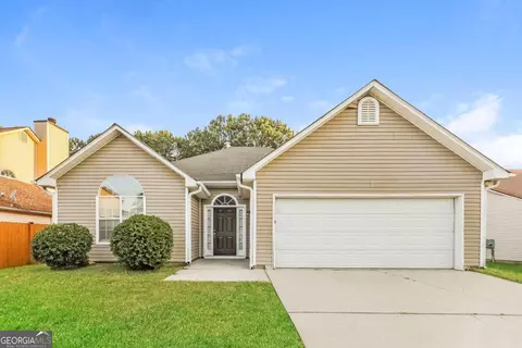 1347 Isleworth Cir, Atlanta, GA 30349