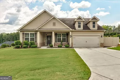 68 Water Oak Dr, Acworth, GA 30101