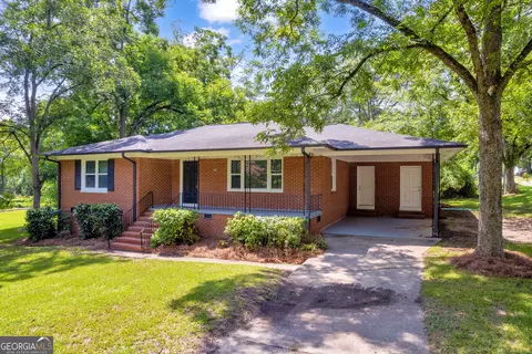 201 3rd St, Barnesville, GA 30204 photo 44