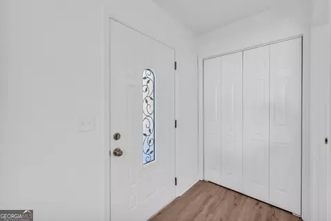 201 3rd St, Barnesville, GA 30204 photo 6