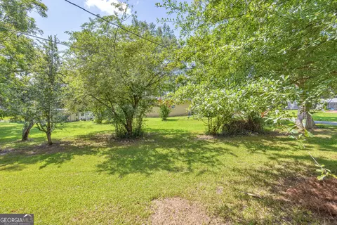 201 3rd St, Barnesville, GA 30204 photo 19