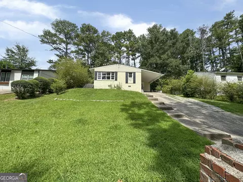 774 Alfred Rd NW, Atlanta, GA 30331