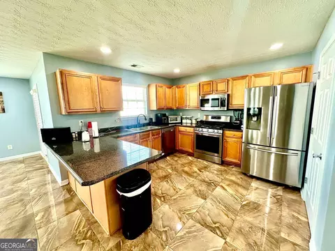 412 Lamont Ln, Hampton, GA 30228 photo 7