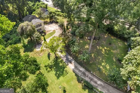 2080 Dodson Dr SW, Atlanta, GA 30311