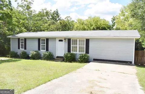 54 Myrtle Dr, Roberta, GA 31078 photo 2