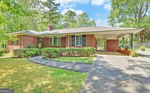 38 Furman St, Toccoa, GA 30577