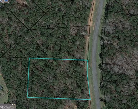 458 Willow Lake Dr, Milledgeville, GA 31061