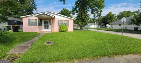 901 Googe St, Savannah, GA 31415