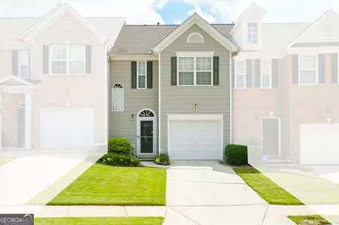 429 Lantern Wood Dr, Scottdale, GA 30079