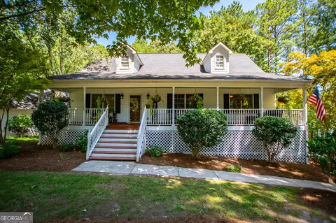4194 Argonne Dr, Villa Rica, GA 30180