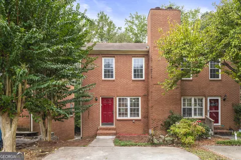 104 Davis Mill Ct, Lawrenceville, GA 30044