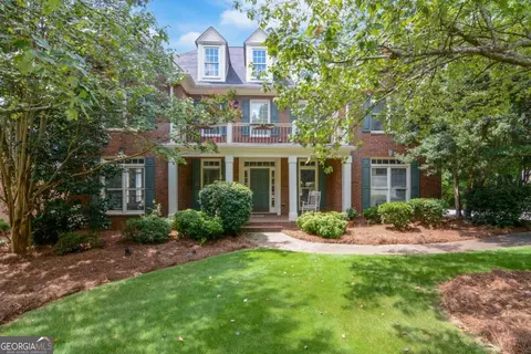 3246 Highgate Chase Ct, Berkeley Lake, GA 30092