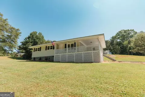 499 Beaver Pond Rd, Carrollton, GA 30117