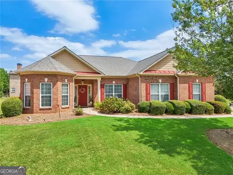 3205 Sand Hill Ct, Cumming, GA 30041