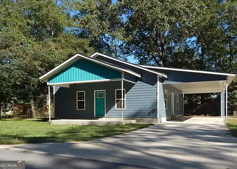 202 Barron St, Byron, GA 31008