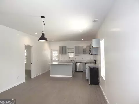 Kitchen - 202 Barron St, Byron, GA 31008 photo 1 of 2