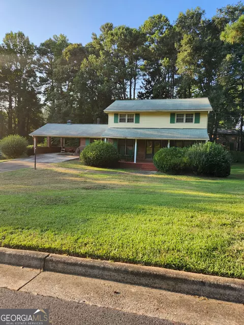 3635 Las Olas Dr, College Park, GA 30349