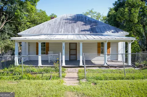 399 Allen Memorial Dr SW, Milledgeville, GA 31061