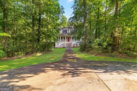 24 Kendall Ln, Hogansville, GA 30230