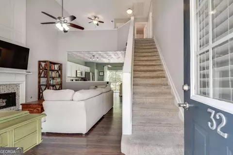 32 Devonshire Ct, Alpharetta, GA 30022 photo 3