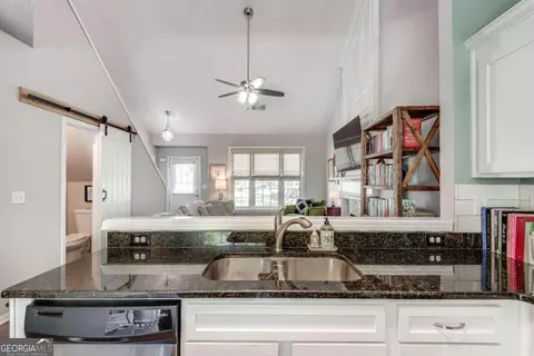 32 Devonshire Ct, Alpharetta, GA 30022 photo 11
